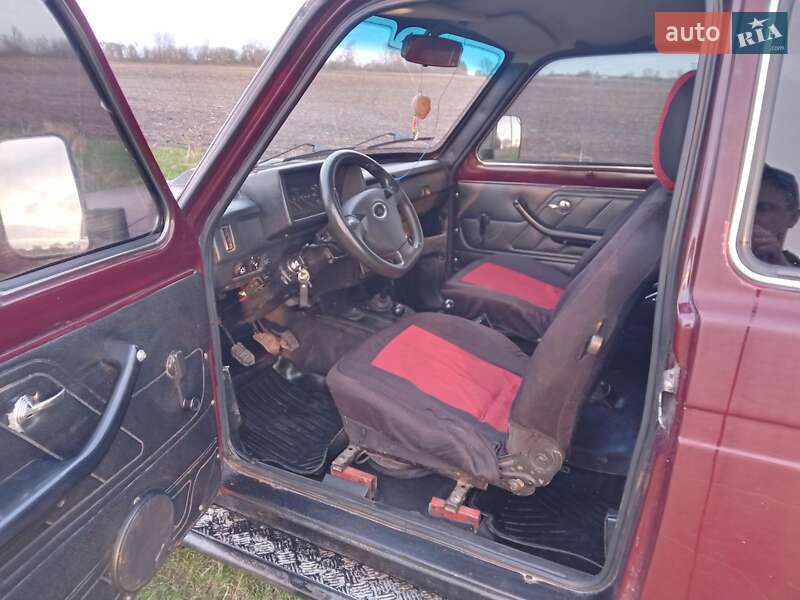 Позашляховик / Кросовер ВАЗ / Lada 21214 / 4x4 2007 в Козелеці