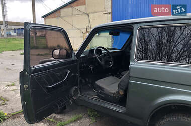 Внедорожник / Кроссовер ВАЗ 21214 / 4x4 2010 в 