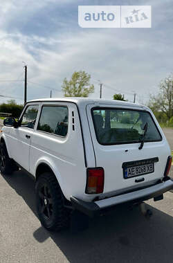 Внедорожник / Кроссовер ВАЗ / Lada 21214 / 4x4 2015 в Кривом Роге