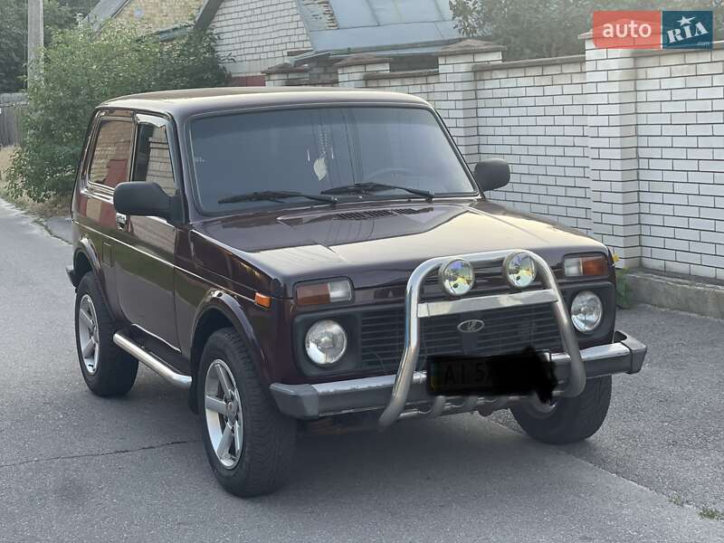 Внедорожник / Кроссовер ВАЗ / Lada 21214 / 4x4 2013 в Обухове