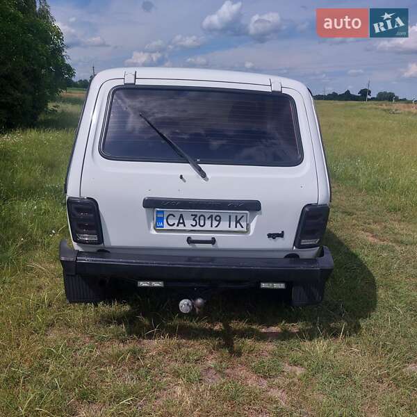 Внедорожник / Кроссовер ВАЗ / Lada 21214 / 4x4 1996 в Черкассах фото 3 Внедорожник / Кроссовер ВАЗ / Lada 21214 / 4x4 1996 в Черкассах