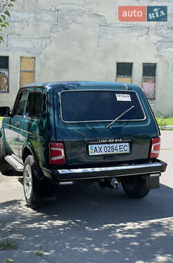Внедорожник / Кроссовер ВАЗ / Lada 21214 / 4x4 2010 в Змиеве