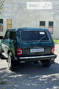 Внедорожник / Кроссовер ВАЗ / Lada 21214 / 4x4 2010 в Змиеве