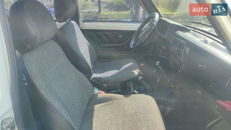 Внедорожник / Кроссовер ВАЗ / Lada 21214 / 4x4 2009 в Константиновке (Краматорского района) фото 8 Внедорожник / Кроссовер ВАЗ / Lada 21214 / 4x4 2009 в Константиновке (Краматорского района)