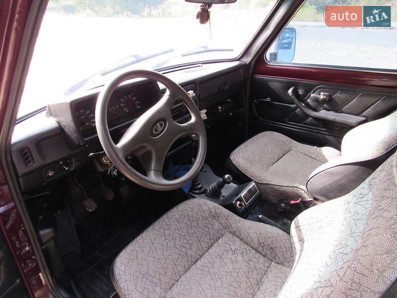 Позашляховик / Кросовер ВАЗ / Lada 21214 / 4x4 2008 в Тернополі