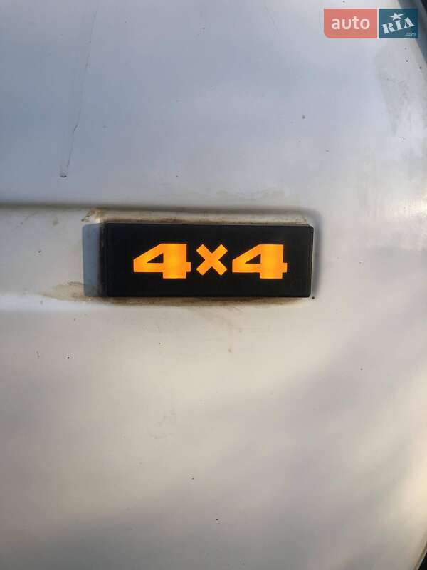 Внедорожник / Кроссовер ВАЗ / Lada 21214 / 4x4 2008 в Арцизе