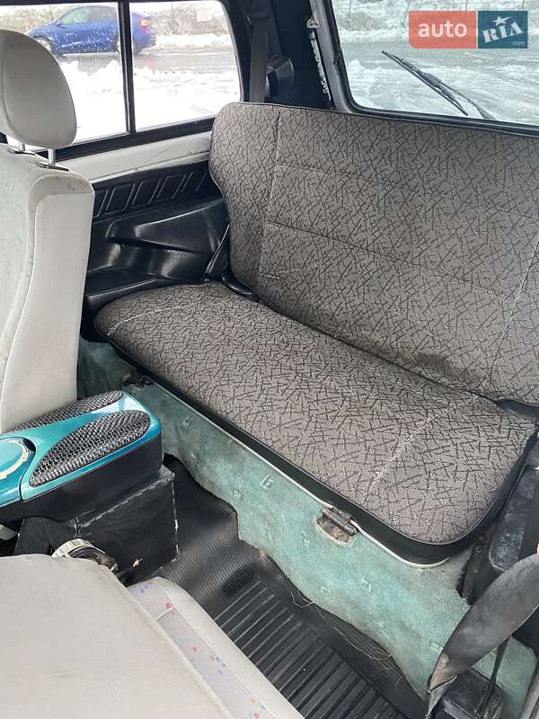 Внедорожник / Кроссовер ВАЗ / Lada 21214 / 4x4 2007 в Киеве