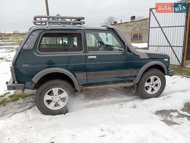 Внедорожник / Кроссовер ВАЗ / Lada 21214 / 4x4 2009 в Дубно