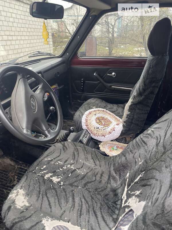 Позашляховик / Кросовер ВАЗ / Lada 21214 / 4x4 2007 в Баришівка