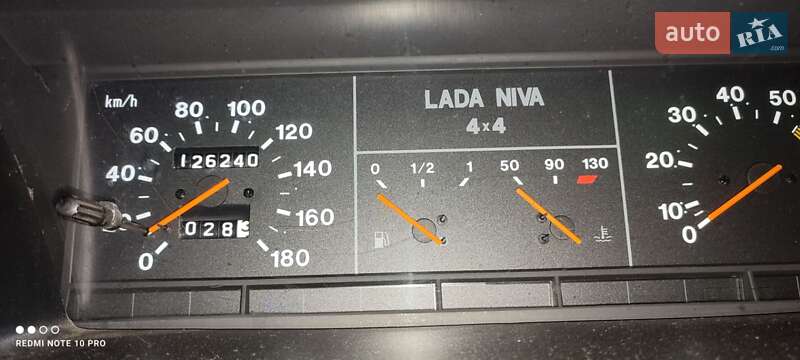 Внедорожник / Кроссовер ВАЗ / Lada 21214 / 4x4 2005 в Киеве