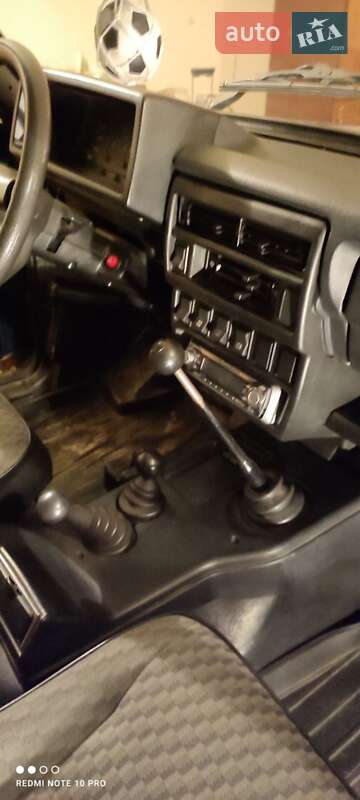 Внедорожник / Кроссовер ВАЗ / Lada 21214 / 4x4 2005 в Киеве