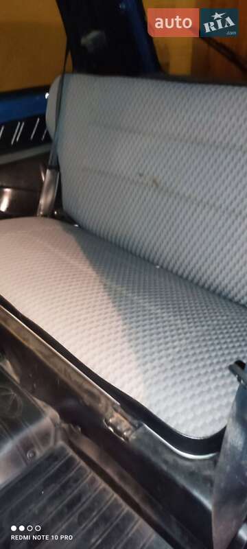 Внедорожник / Кроссовер ВАЗ / Lada 21214 / 4x4 2005 в Киеве