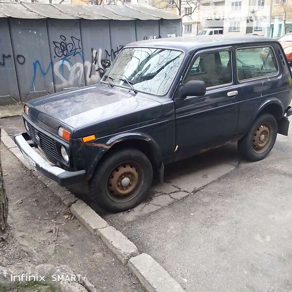 Внедорожник / Кроссовер ВАЗ / Lada 21214 / 4x4 2013 в Киеве