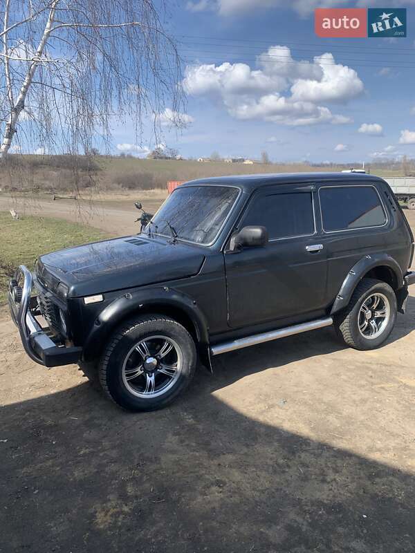 Позашляховик / Кросовер ВАЗ / Lada 21214 / 4x4 2013 в Ізюмі