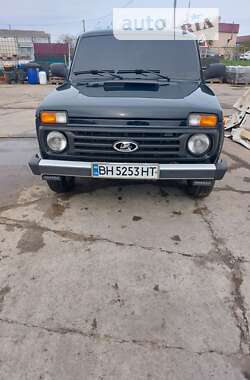 Позашляховик / Кросовер ВАЗ / Lada 21214 / 4x4 2018 в Подільську