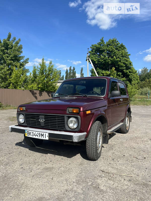 Внедорожник / Кроссовер ВАЗ / Lada 21214 / 4x4 2008 в Дубровице