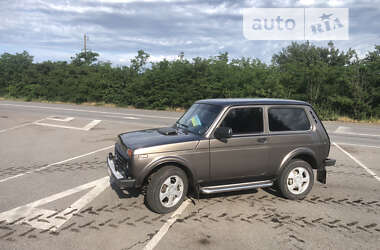 Позашляховик / Кросовер ВАЗ / Lada 21214 / 4x4 2019 в Вознесенську