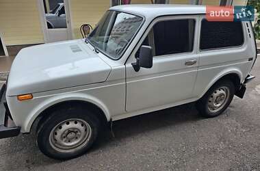 Позашляховик / Кросовер ВАЗ / Lada 21214 / 4x4 2007 в Рокитному