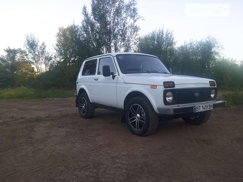 Позашляховик / Кросовер ВАЗ / Lada 21214 / 4x4 2008 в Запоріжжі