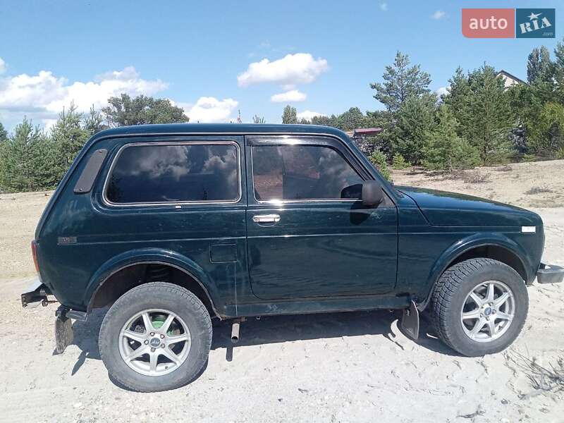 Позашляховик / Кросовер ВАЗ / Lada 21214 / 4x4 2007 в На Новій Борові