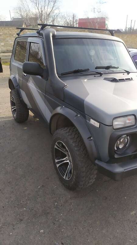 Внедорожник / Кроссовер ВАЗ / Lada 21214 / 4x4 2008 в Балте