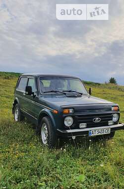 Позашляховик / Кросовер ВАЗ / Lada 21214 / 4x4 2009 в Городенці