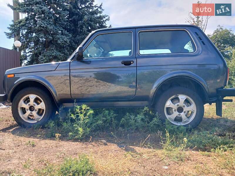 Внедорожник / Кроссовер ВАЗ / Lada 21214 / 4x4 2018 в Барвенкове