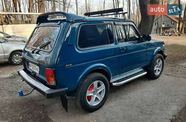 Внедорожник / Кроссовер ВАЗ 21214 / 4x4 2011 в 