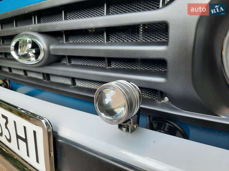 Внедорожник / Кроссовер ВАЗ / Lada 21214 / 4x4 2011 в Киеве