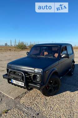 Позашляховик / Кросовер ВАЗ / Lada 21214 / 4x4 2011 в Херсоні