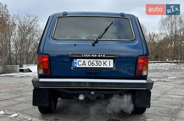 Позашляховик / Кросовер ВАЗ / Lada 21214 / 4x4 2010 в Смілі