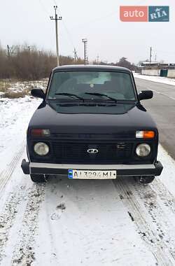 Позашляховик / Кросовер ВАЗ / Lada 21214 / 4x4 2012 в Баришівка