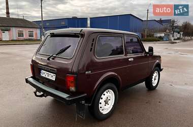 Внедорожник / Кроссовер ВАЗ 21214 / 4x4 2007 в 