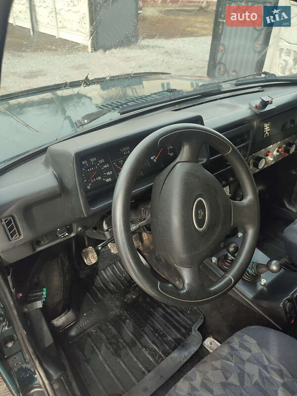 Внедорожник / Кроссовер ВАЗ / Lada 21214 / 4x4 2008 в Полонном