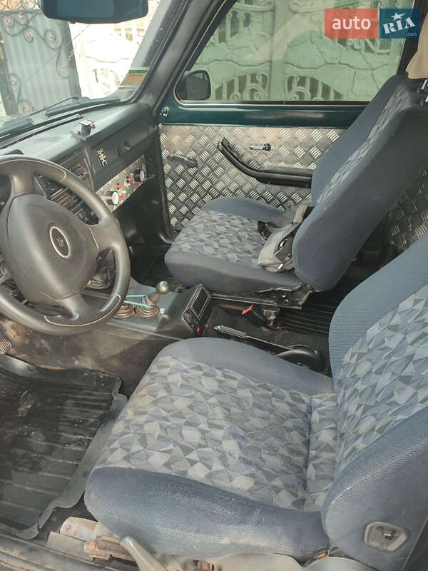 Внедорожник / Кроссовер ВАЗ / Lada 21214 / 4x4 2008 в Полонном