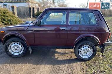 Внедорожник / Кроссовер ВАЗ / Lada 21214 / 4x4 2013 в Малой Виске