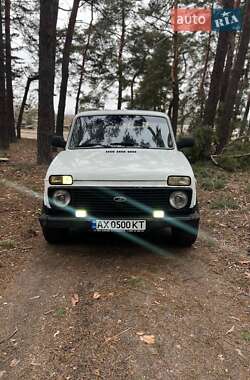 Позашляховик / Кросовер ВАЗ / Lada 21214 / 4x4 2003 в Харкові