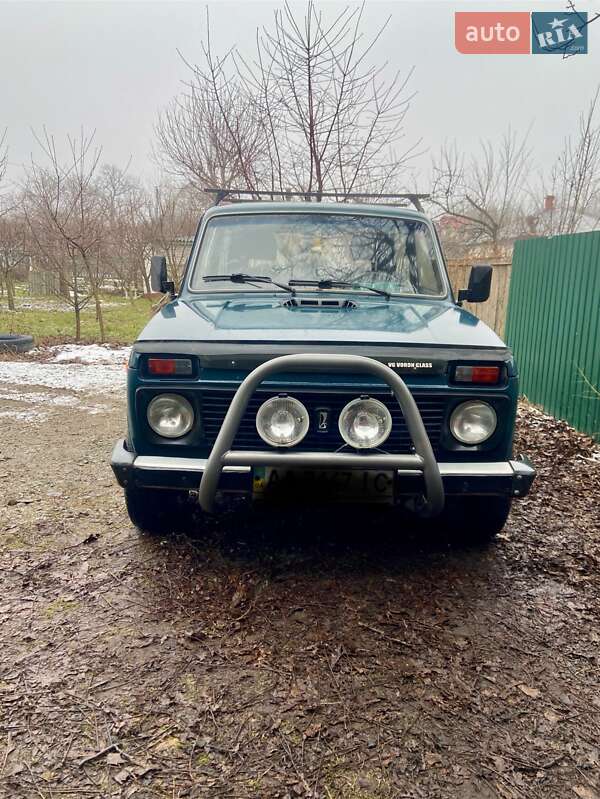 Позашляховик / Кросовер ВАЗ / Lada 21214 / 4x4 2005 в Остер