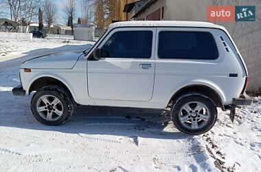 Внедорожник / Кроссовер ВАЗ / Lada 21214 / 4x4 2011 в Чемеровцах