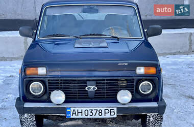 Позашляховик / Кросовер ВАЗ / Lada 21214 / 4x4 2010 в Кам'янському