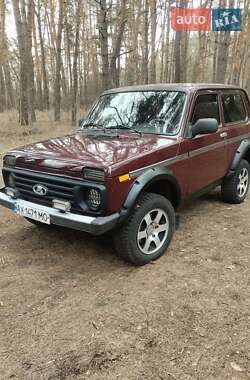 Внедорожник / Кроссовер ВАЗ 21214 / 4x4 2011 в 