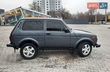 Внедорожник / Кроссовер ВАЗ 21214 / 4x4 2018 в 