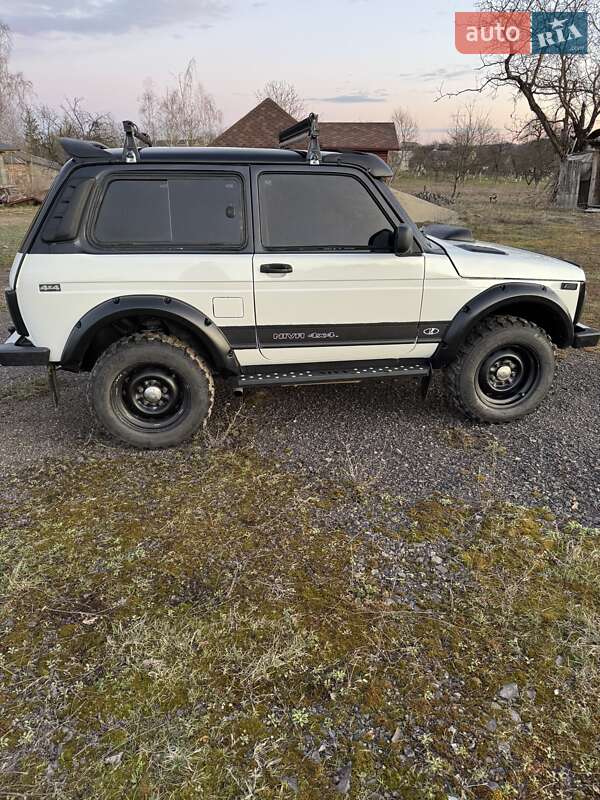 Внедорожник / Кроссовер ВАЗ / Lada 21214 / 4x4 2005 в Ужгороде