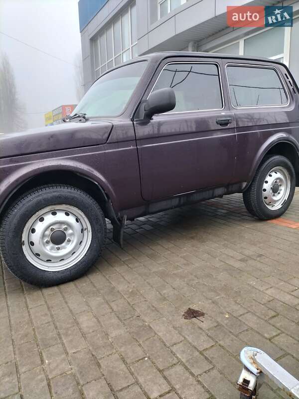 Внедорожник / Кроссовер ВАЗ 21214 / 4x4 2016 в 