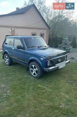 Внедорожник / Кроссовер ВАЗ 21214 / 4x4 2010 в Песчаном