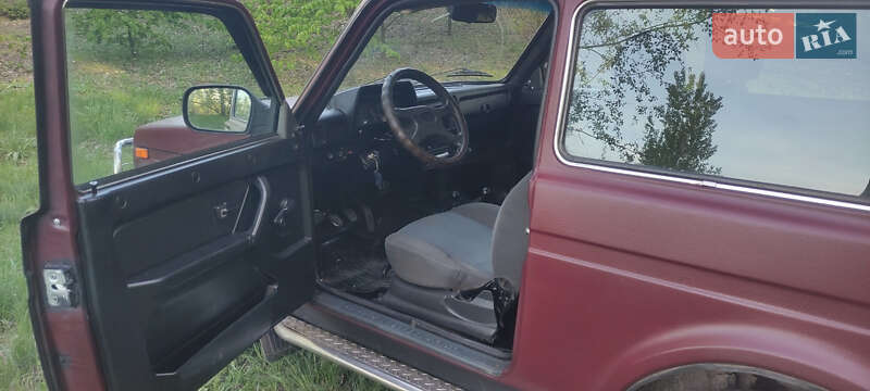 Позашляховик / Кросовер ВАЗ / Lada 21214 / 4x4 2011 в Києві