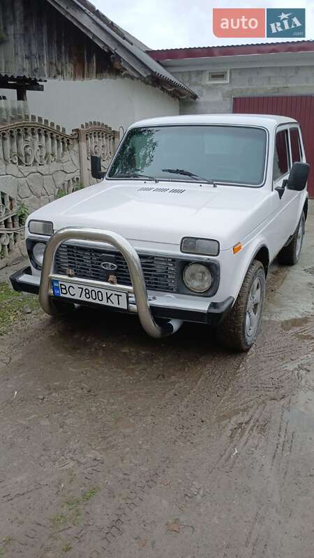 Внедорожник / Кроссовер ВАЗ 21214 / 4x4 2007 в 