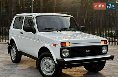 Внедорожник / Кроссовер ВАЗ 21214 / 4x4 2014 в 