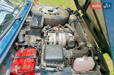 Внедорожник / Кроссовер ВАЗ 21214 / 4x4 2011 в 