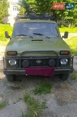 Позашляховик / Кросовер ВАЗ 21214 / 4x4 2007 в 